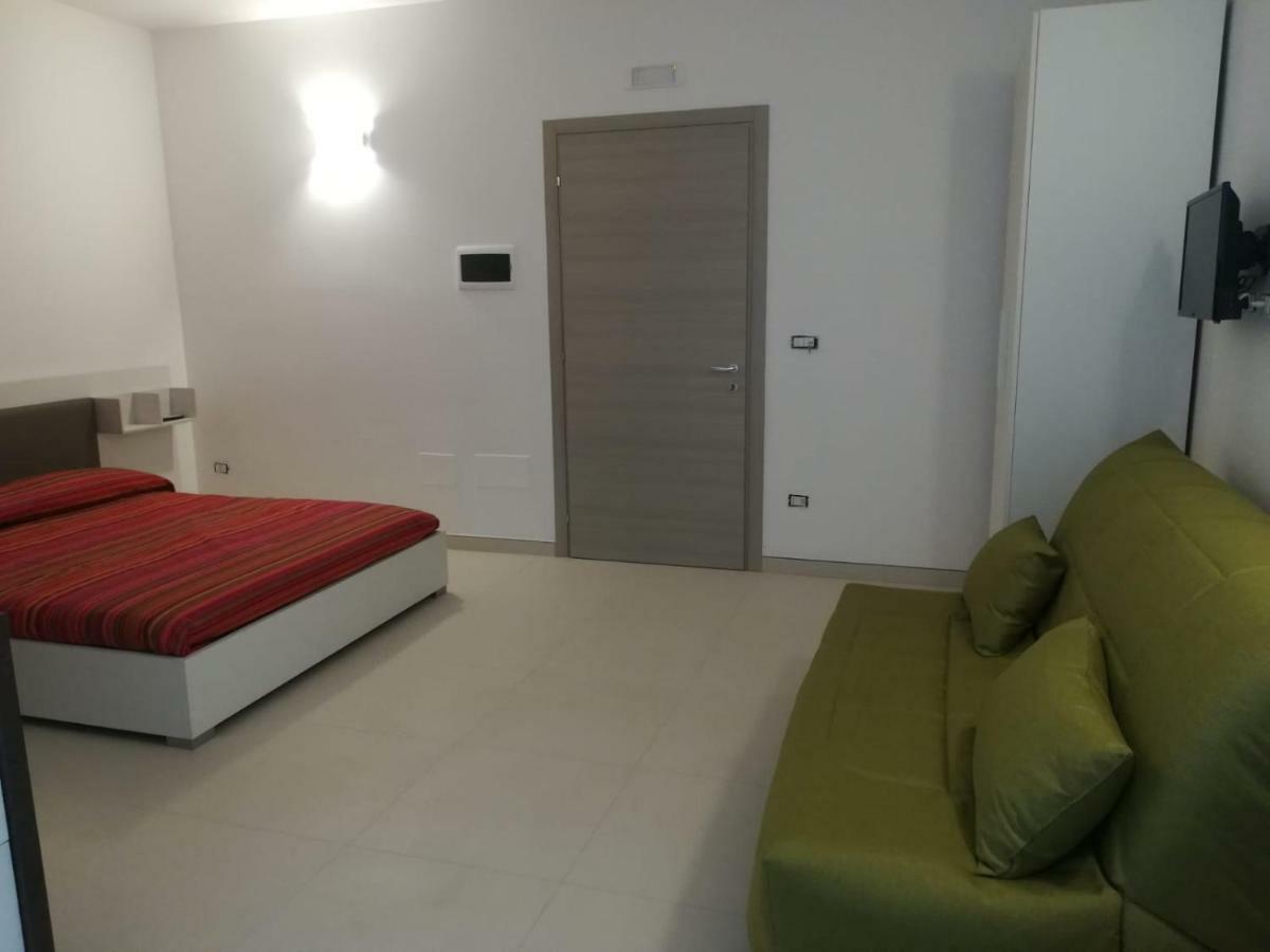 Casa Vacanze Rossini Porto Cesareo Kültér fotó